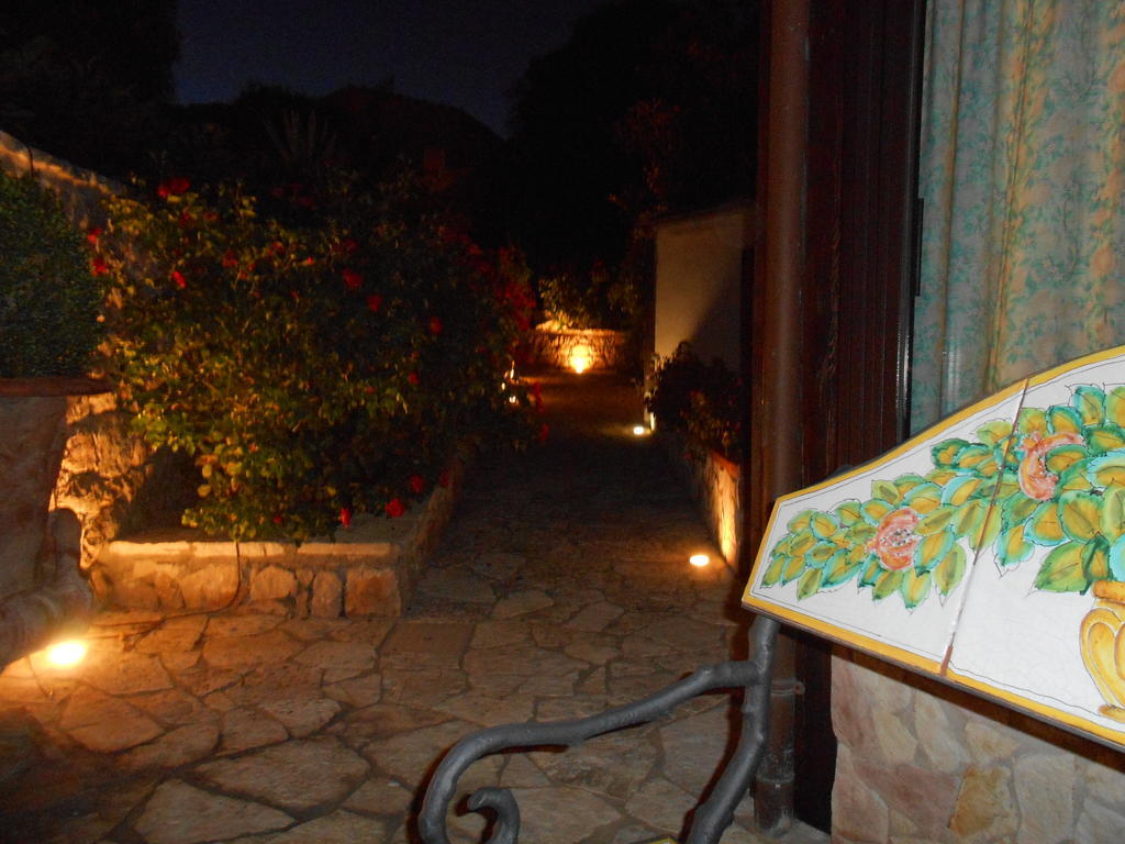 B&B Al Giardino Monreale Dış mekan fotoğraf